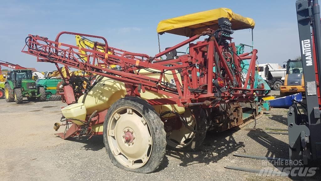 Hardi Commander 2200 噴霧機
