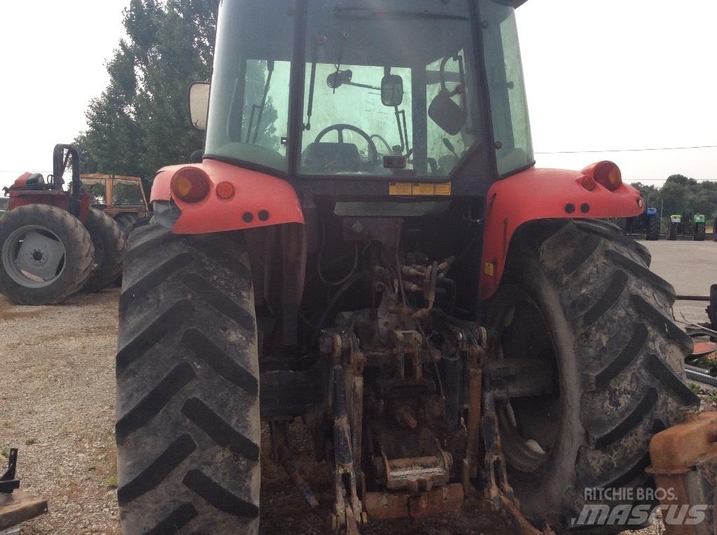 Massey Ferguson 5435 曳引機