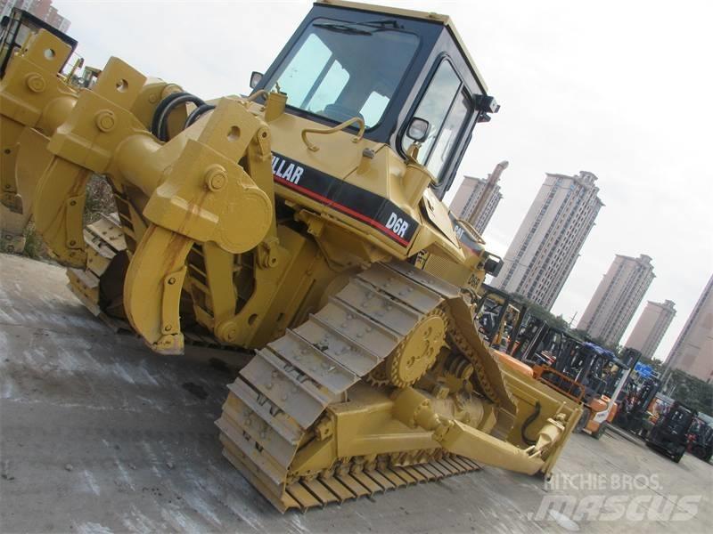 CAT D6R 履帶推土機