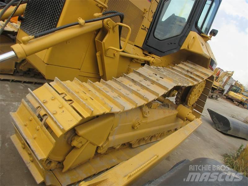 CAT D6R 履帶推土機