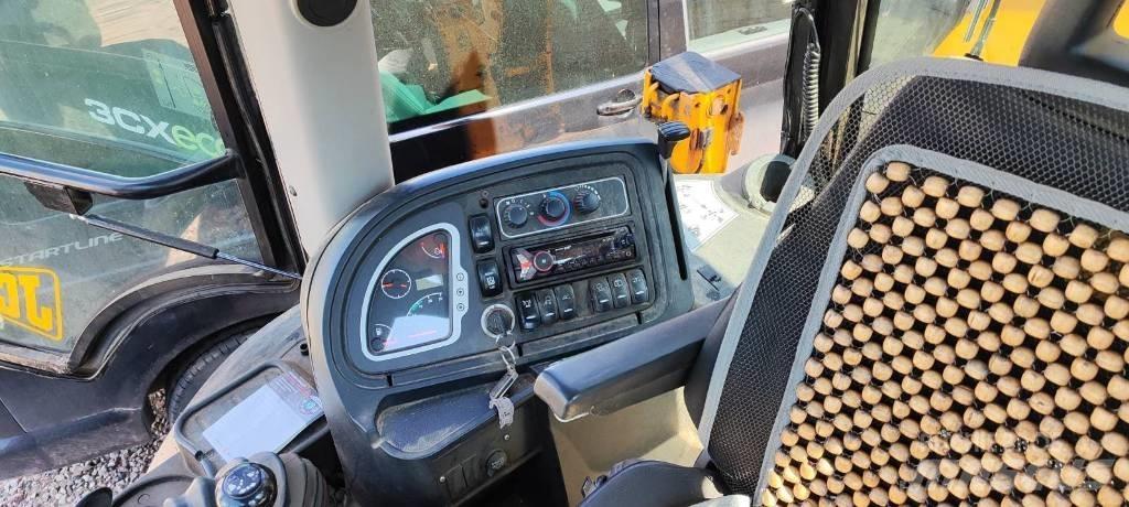 JCB 3 CX 反鏟裝載機