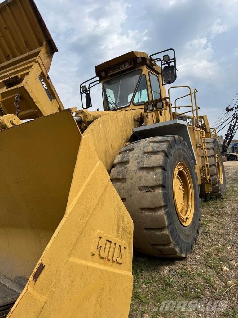 CAT 988F 輪胎式裝載機