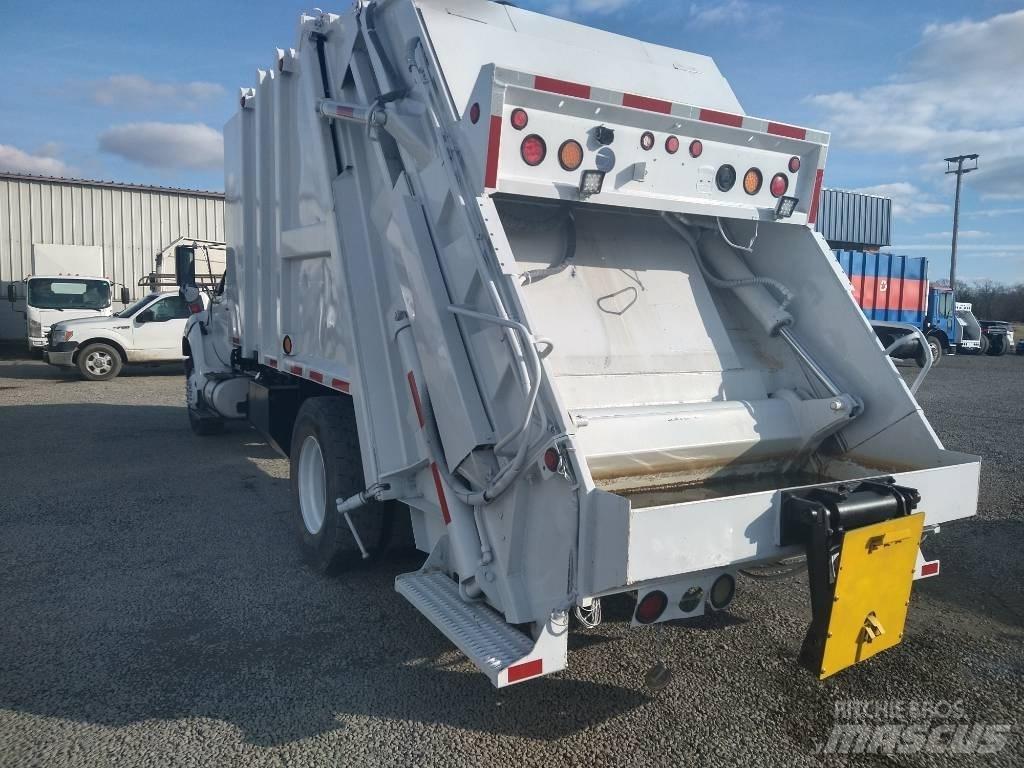 Ford F750 垃圾車