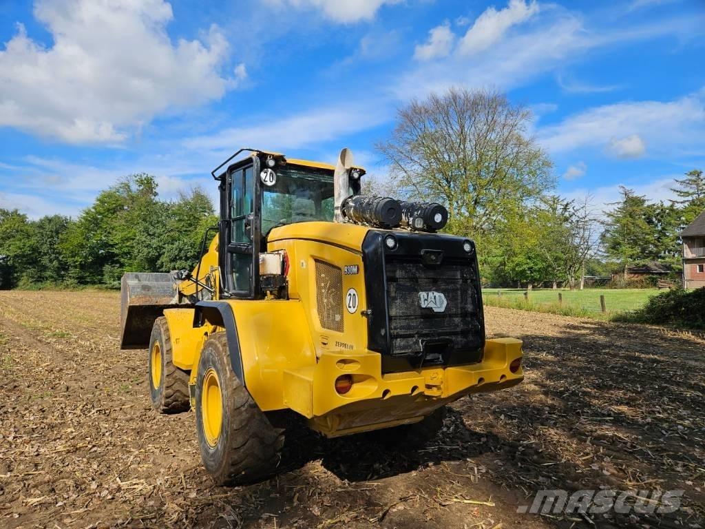 CAT 930 M 輪胎式裝載機