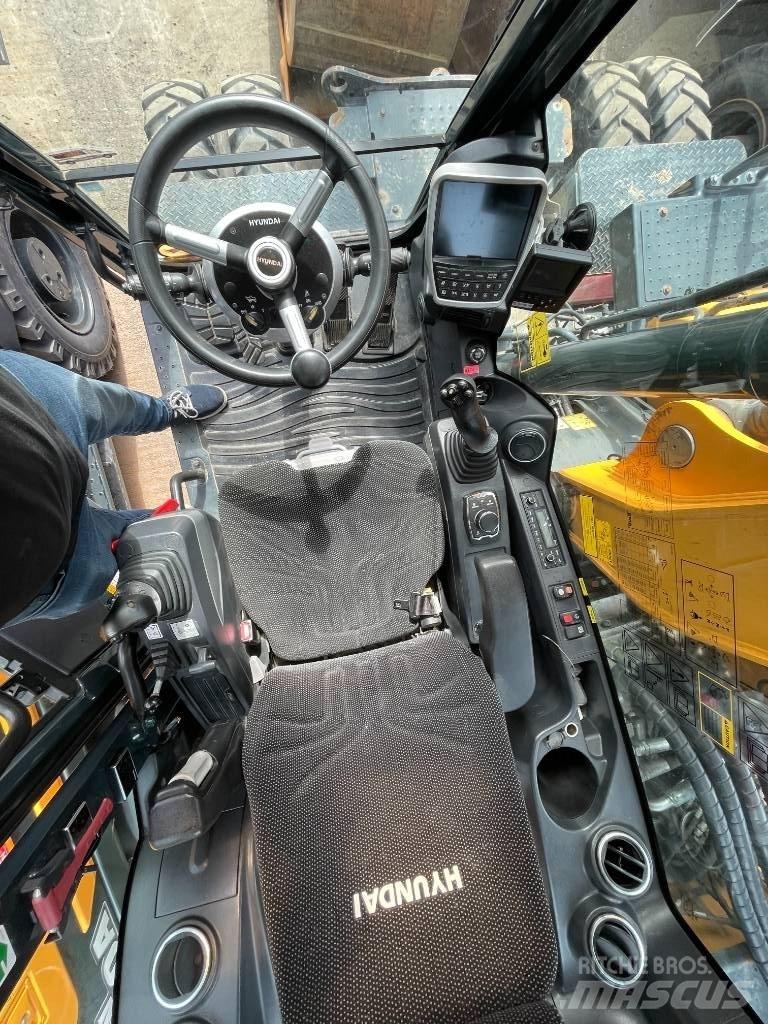 Hyundai HW140 旋轉式挖土機/掘鑿機/挖掘機