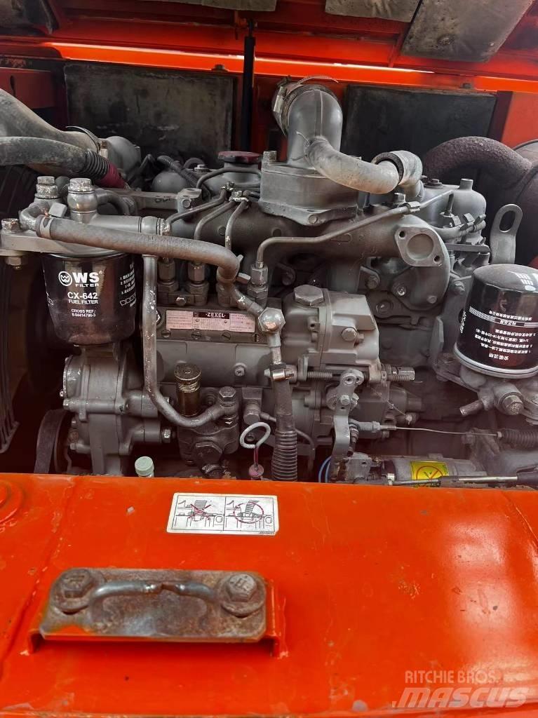 Hitachi ZX 60 小型挖土機/掘鑿機<7t(小型挖掘機)