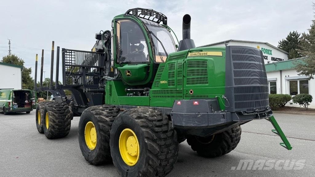 John Deere 1910G 集運機