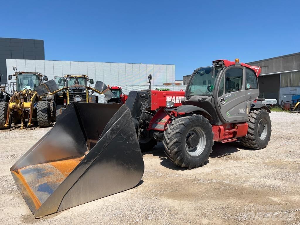 Manitou MLT 960 伸縮臂操作車