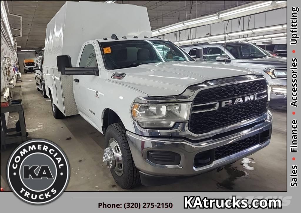 RAM 3500 TRADESMAN 皮卡.傳統半斗卡車/側卸板