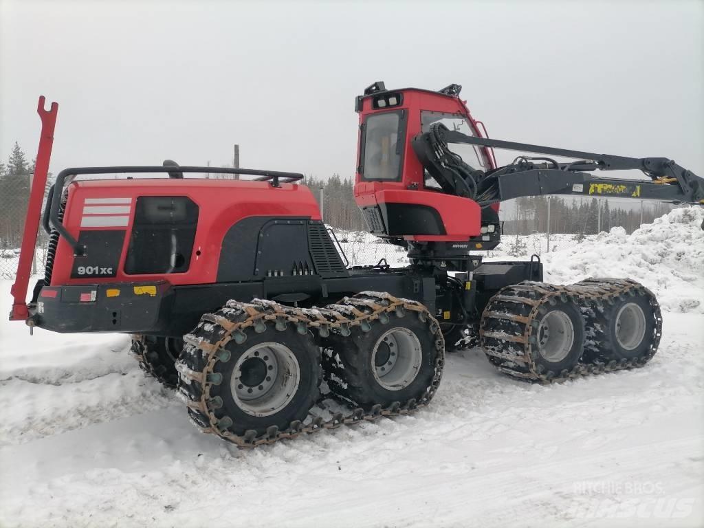 Komatsu 901XC 收穫機