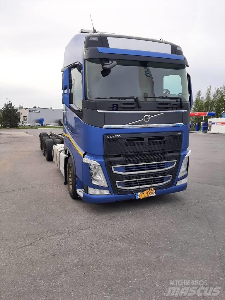 Volvo FH 13 商用底盤車