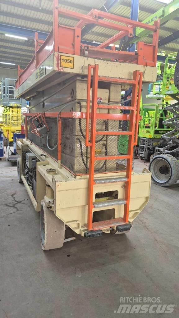 JLG Liftlux 180-12 剪式升降機