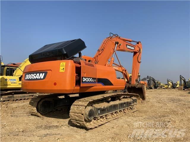 Doosan DH300 履帶式 挖土機/掘鑿機/挖掘機