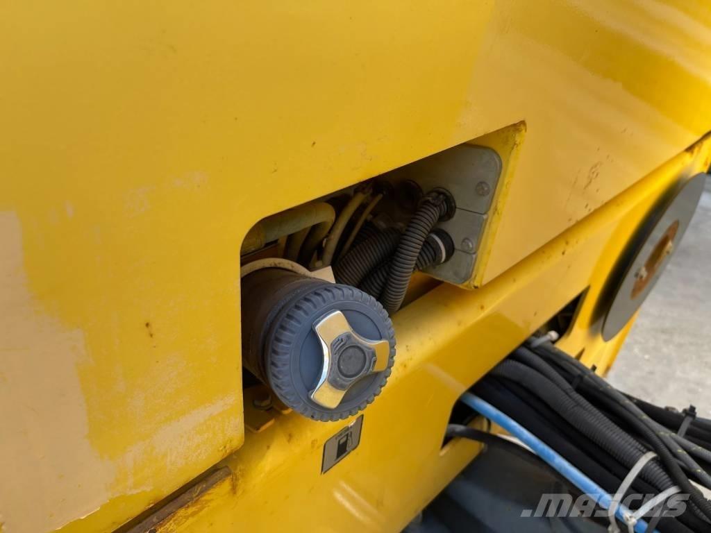 Bomag BW 151 AD-2 雙輪滾壓機