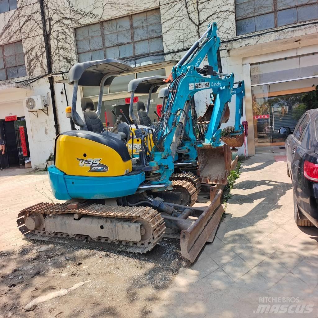 Kubota U-35 小型挖土機/掘鑿機<7t(小型挖掘機)