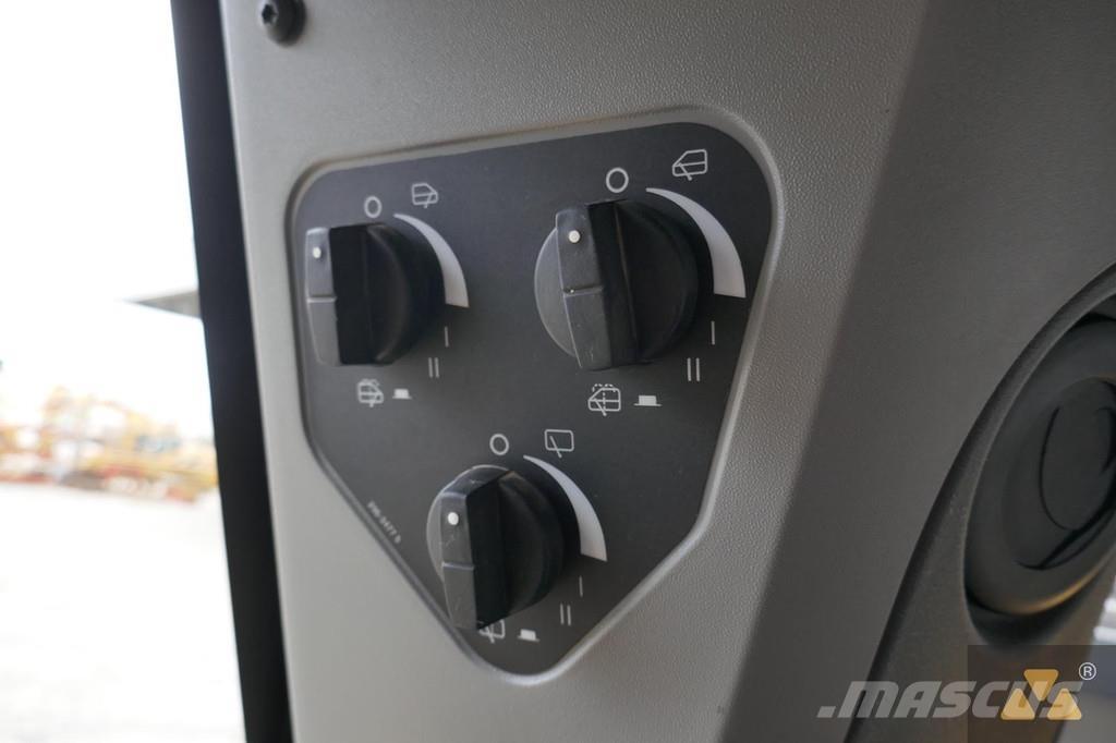 CAT D7E 履帶推土機