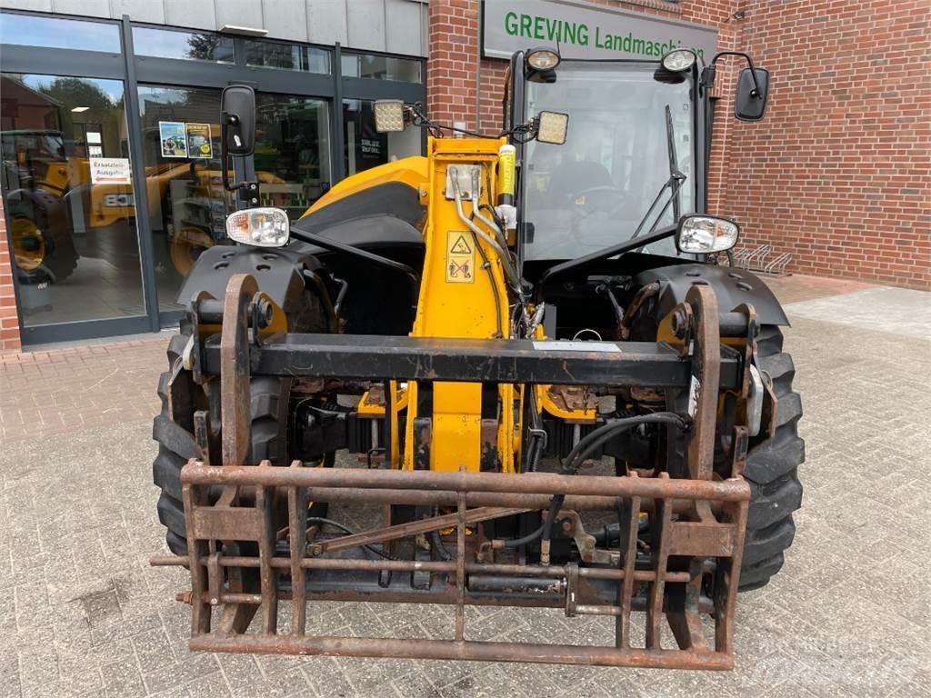 JCB 527-58 Agri 伸縮臂操作車