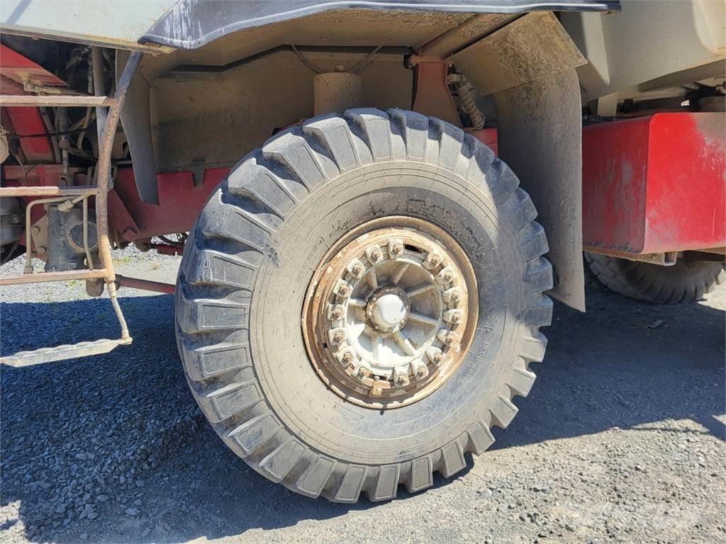 Astra RD32 傾卸式卡車