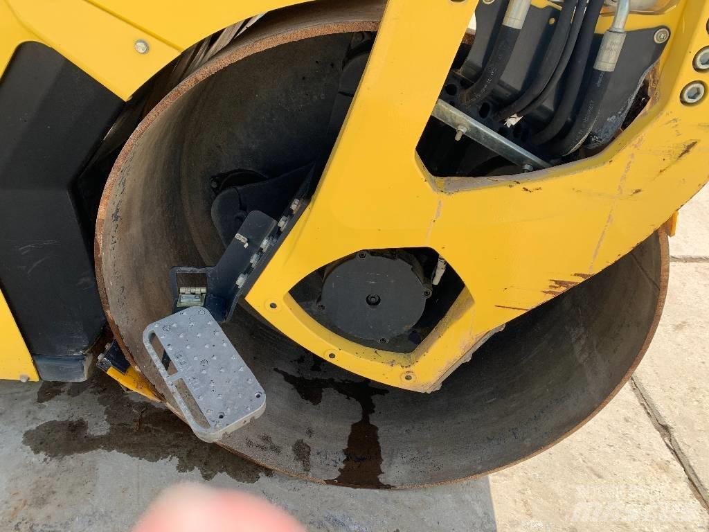 Bomag BW 161 ADO-5 雙輪滾壓機