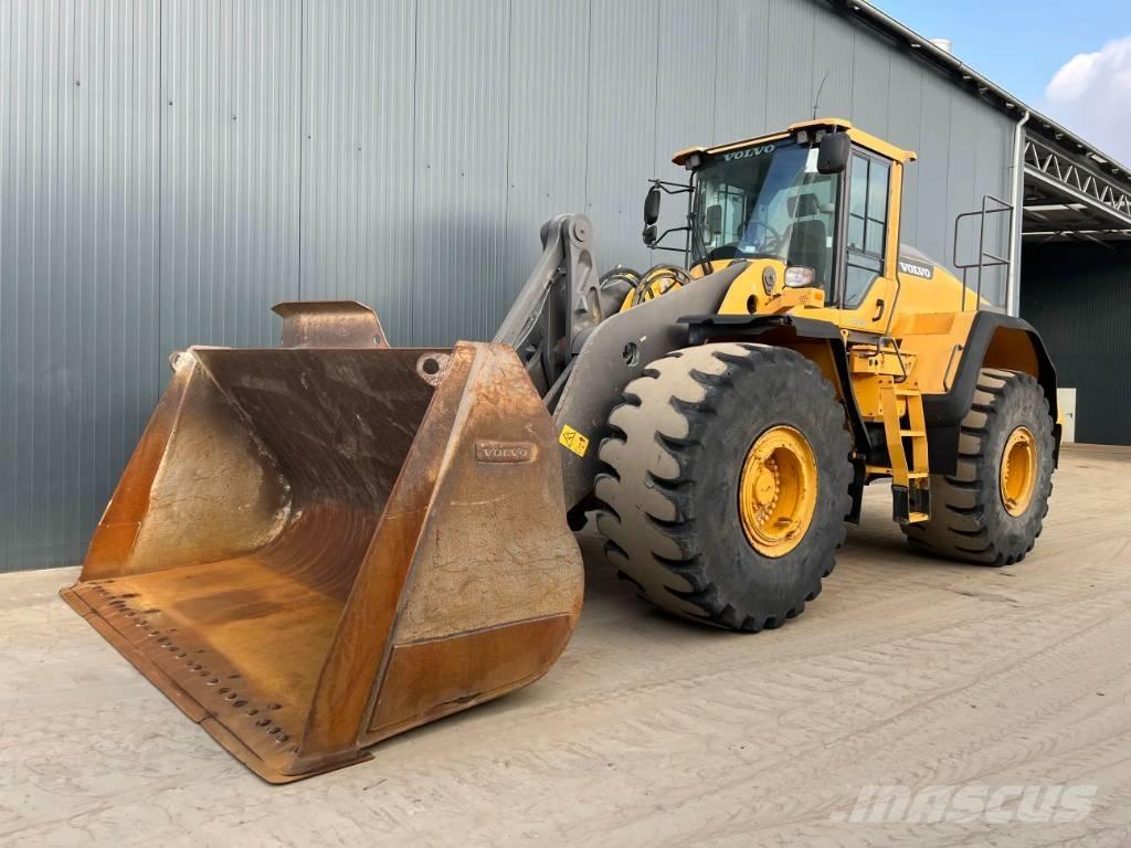 Volvo L220H 輪胎式裝載機