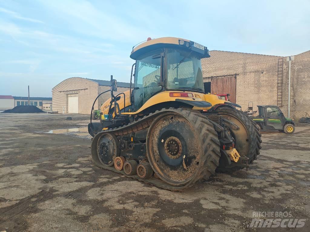 CAT challenger 曳引機