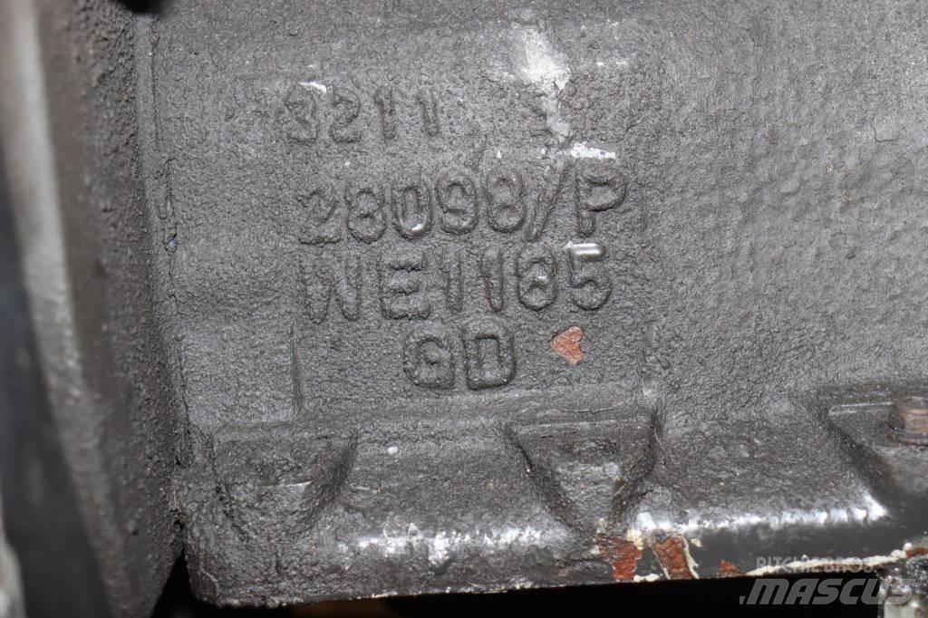 Huddig 960 反鏟裝載機