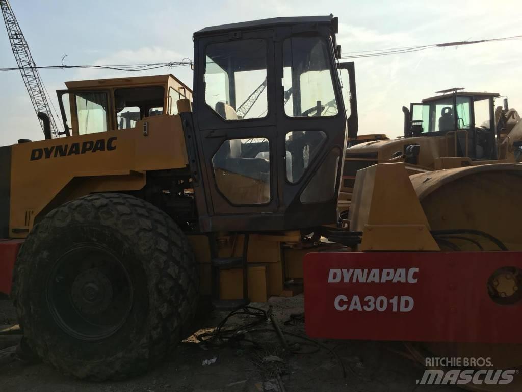 Dynapac CA 301 D 單輪滾壓機