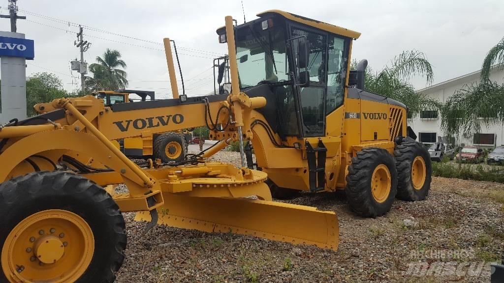 Volvo G930 平土機