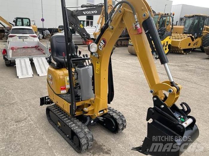 CAT 300.9D 小型挖土機/掘鑿機<7t(小型挖掘機)