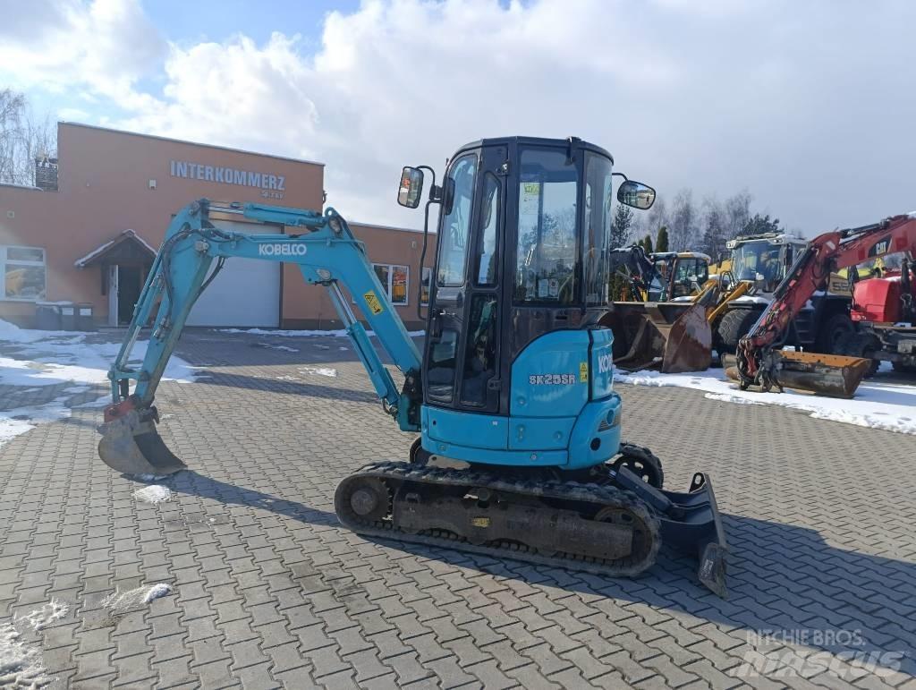 Kobelco SK 25 SR 小型挖土機/掘鑿機<7t(小型挖掘機)