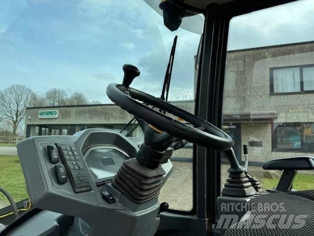 Volvo L 35 G 輪胎式裝載機