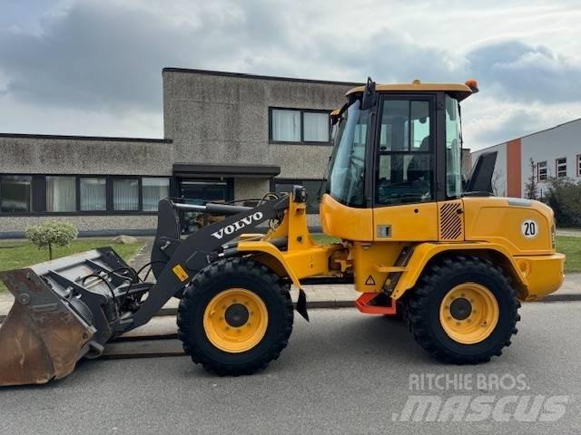 Volvo L 35 G 輪胎式裝載機