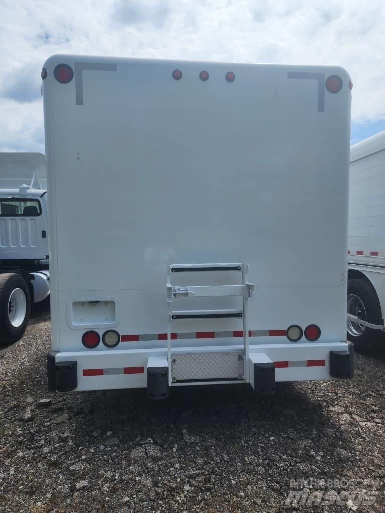 Freightliner M2 飲料運輸卡車