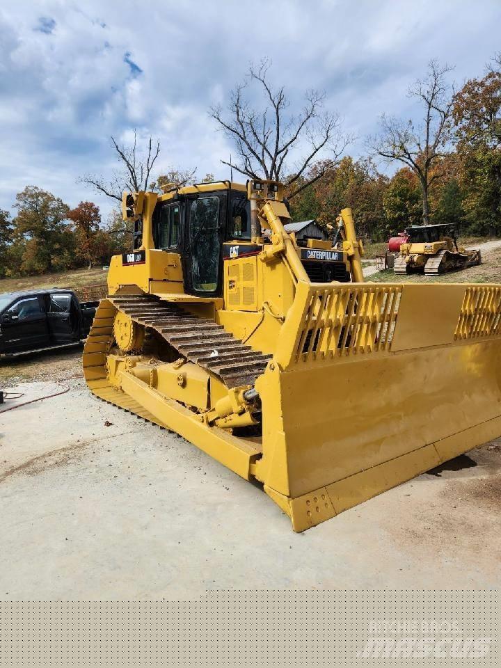 CAT D 6 R 履帶推土機