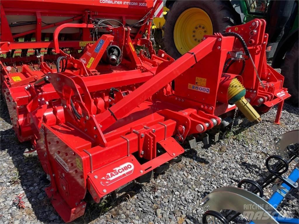 Maschio G 300 整地工作