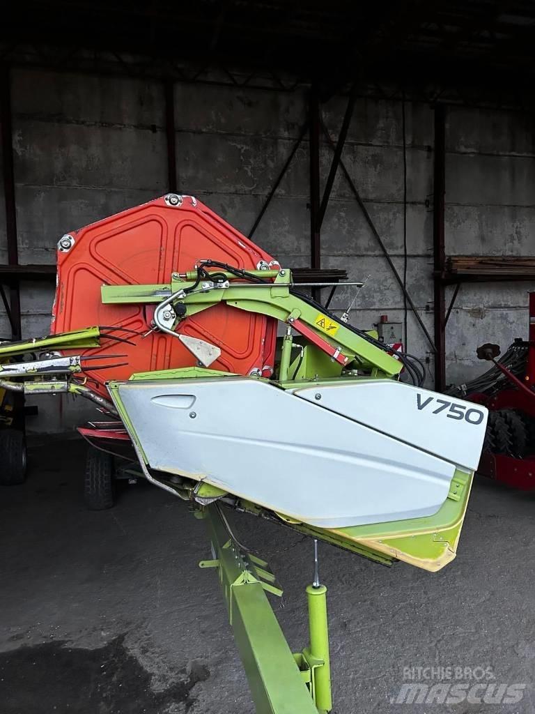 CLAAS Tucano 480 聯合收穫機