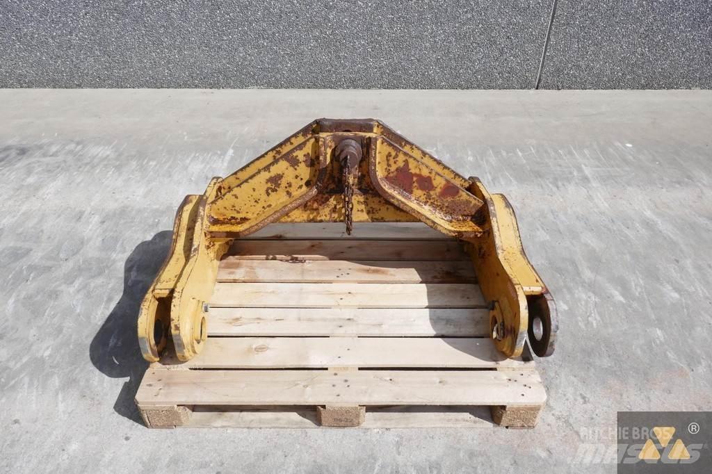 CAT D7E Drawbar 其他組件