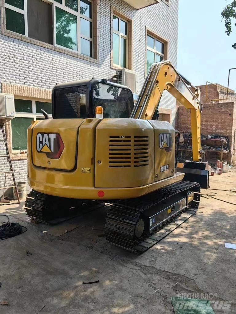 CAT 307E2 小型挖土機/掘鑿機<7t(小型挖掘機)