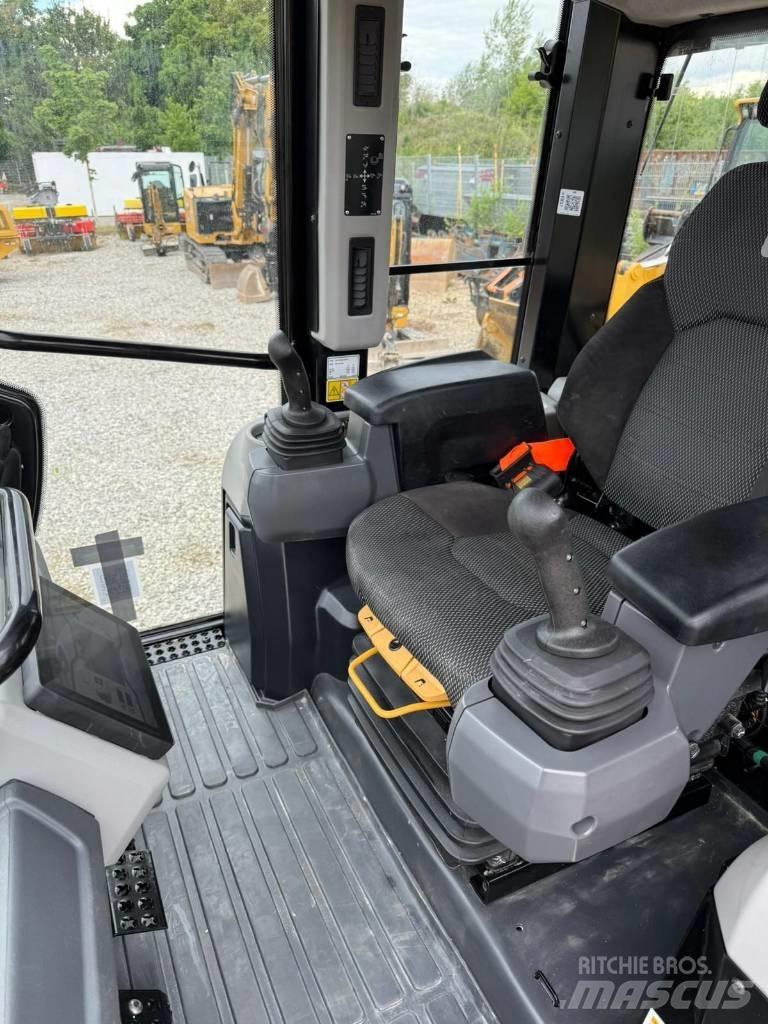 CAT 953-12 推土機