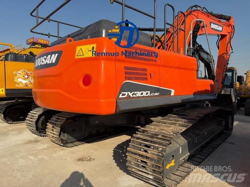 Doosan DX 300LC-9C 履帶式 挖土機/掘鑿機/挖掘機