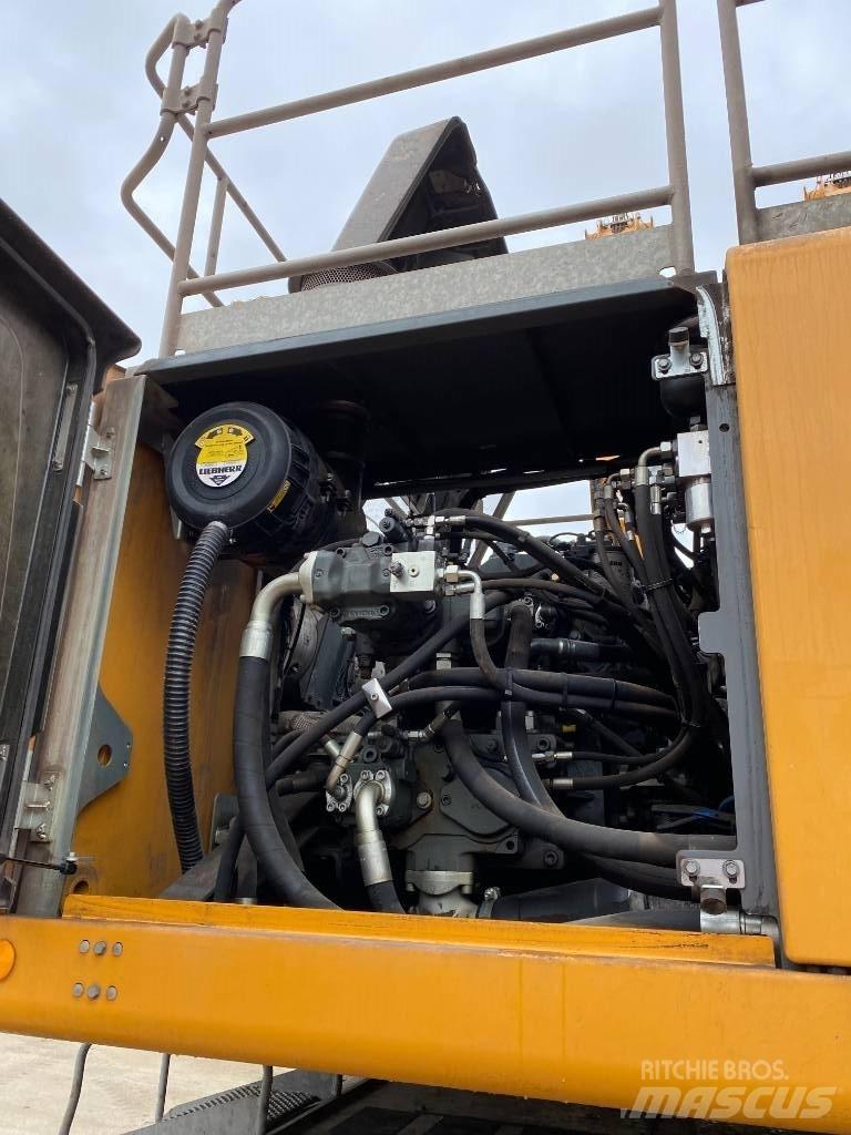 Liebherr LH 40 廢棄物/工業用操作車