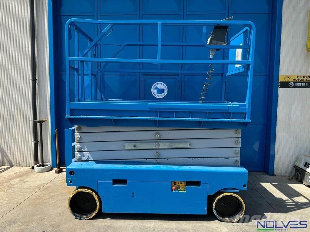 Airo X10EW 剪式升降機