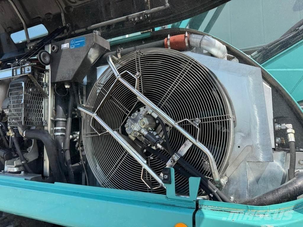 Liebherr LH 22 M 廢棄物/工業用操作車