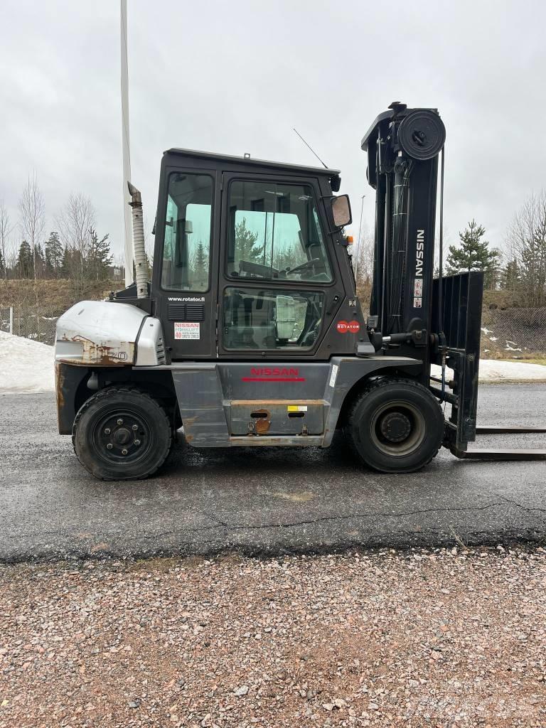 Nissan L1 F6 F70 Y 柴油卡車