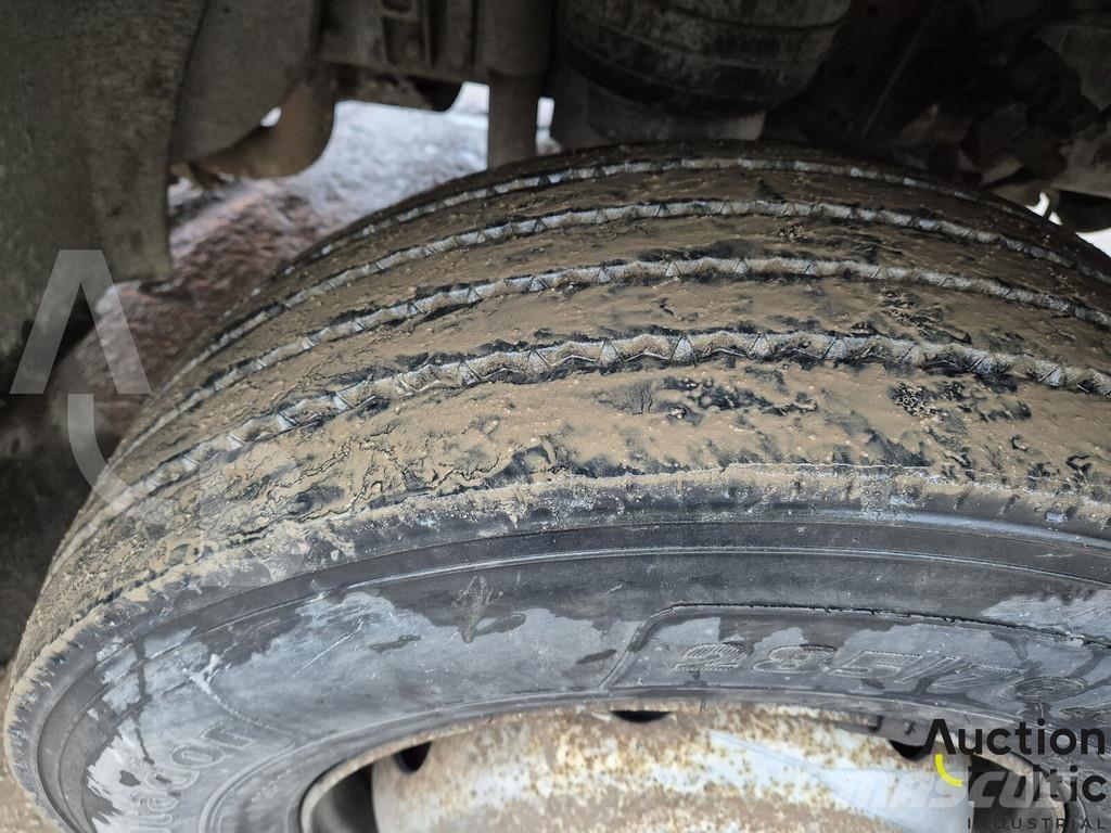 MAN 14.224 平板式/側卸式卡車