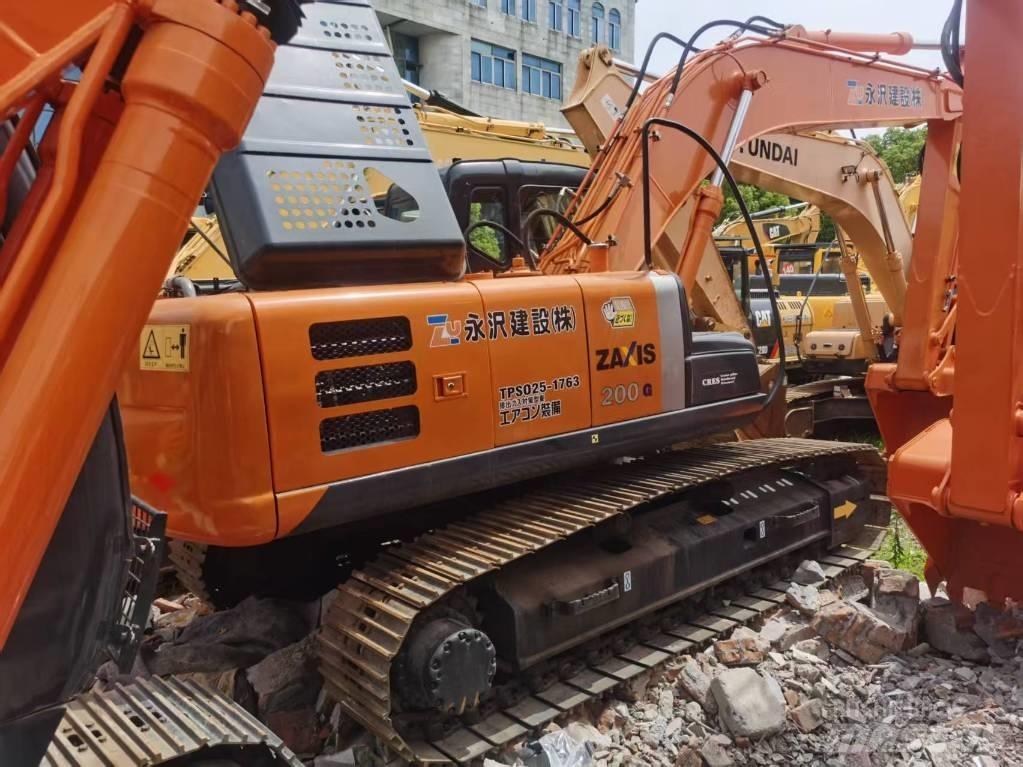 Hitachi ZX 200 履帶式 挖土機/掘鑿機/挖掘機