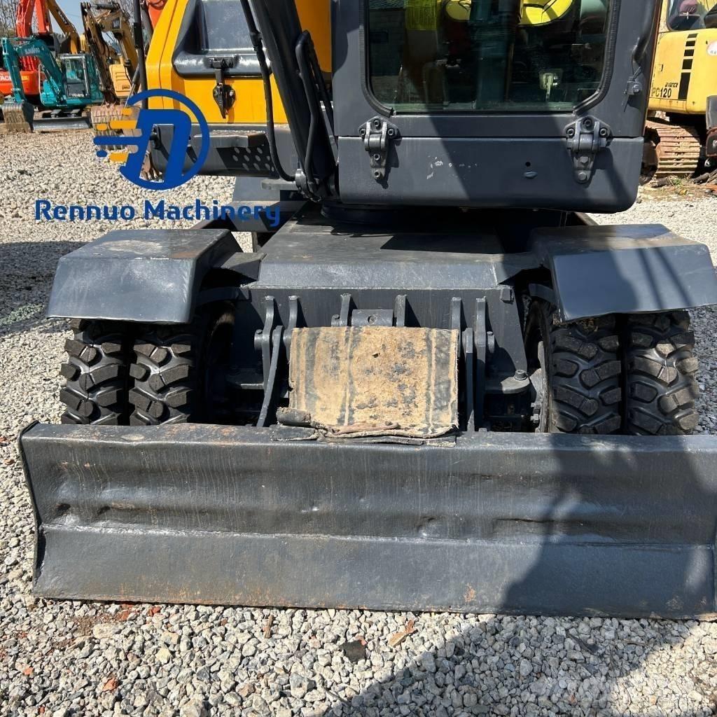 Xinyuan C75W 旋轉式挖土機/掘鑿機/挖掘機