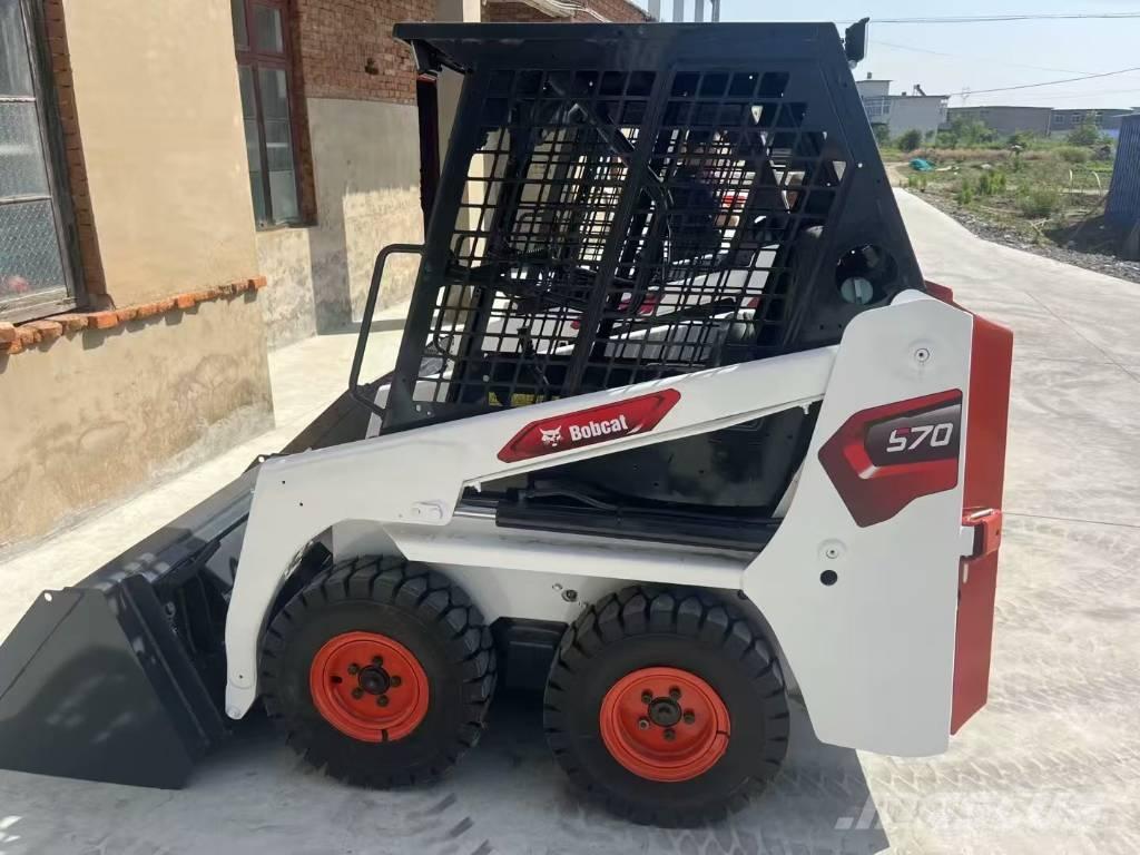Bobcat S 70 滑移轉向裝載機