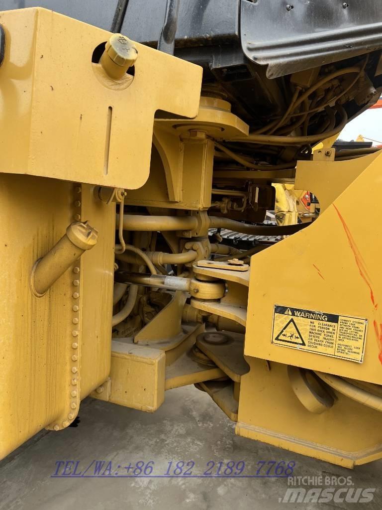 CAT 966G 輪胎式裝載機