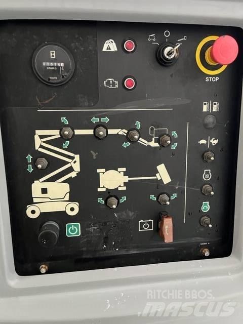 Genie Z 62/40 曲臂高空作業車